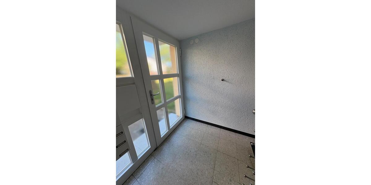 Dachgeschoßwohnung Stuttgart Feuerbach - 2.5 Zimmer, 55 m&sup2;, 184.000&euro; | Angebot:26738735