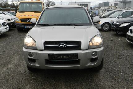 Hyundai TUCSON 98.000 km 4.200 &euro; Remshalden 73630