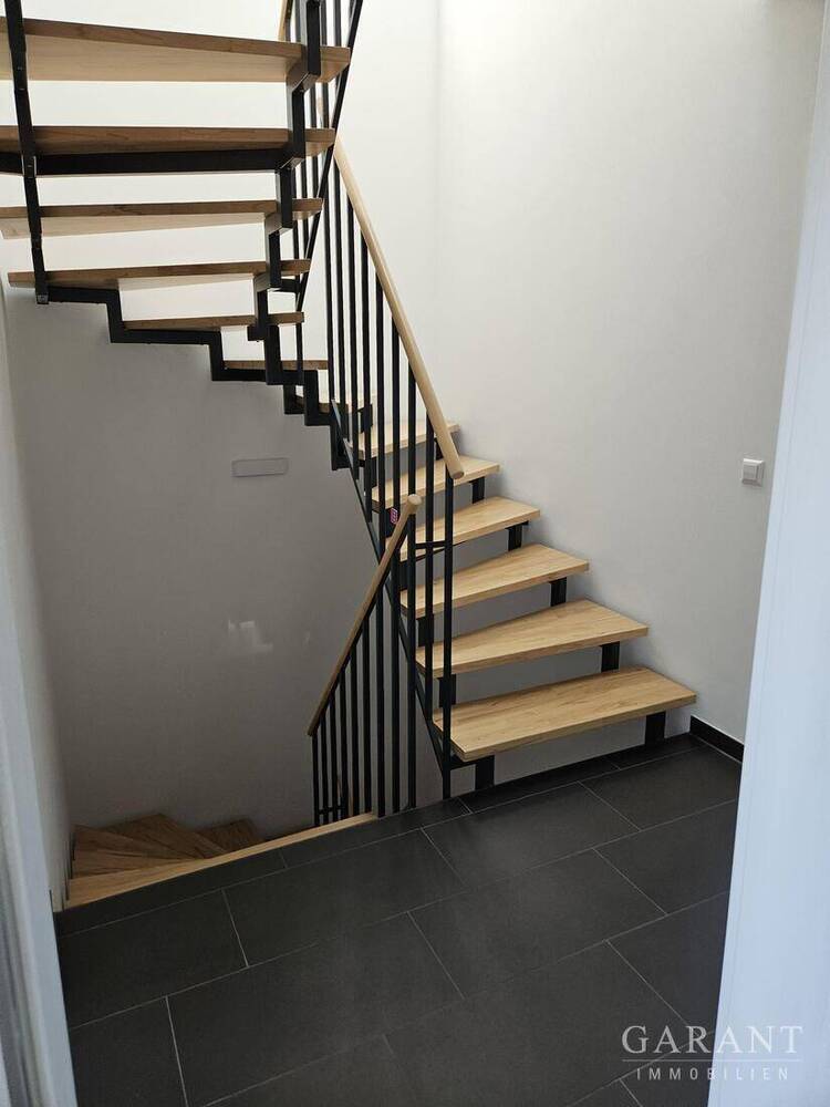 Großzügiges Reihenmittelhaus in ruhiger Wohnlage!