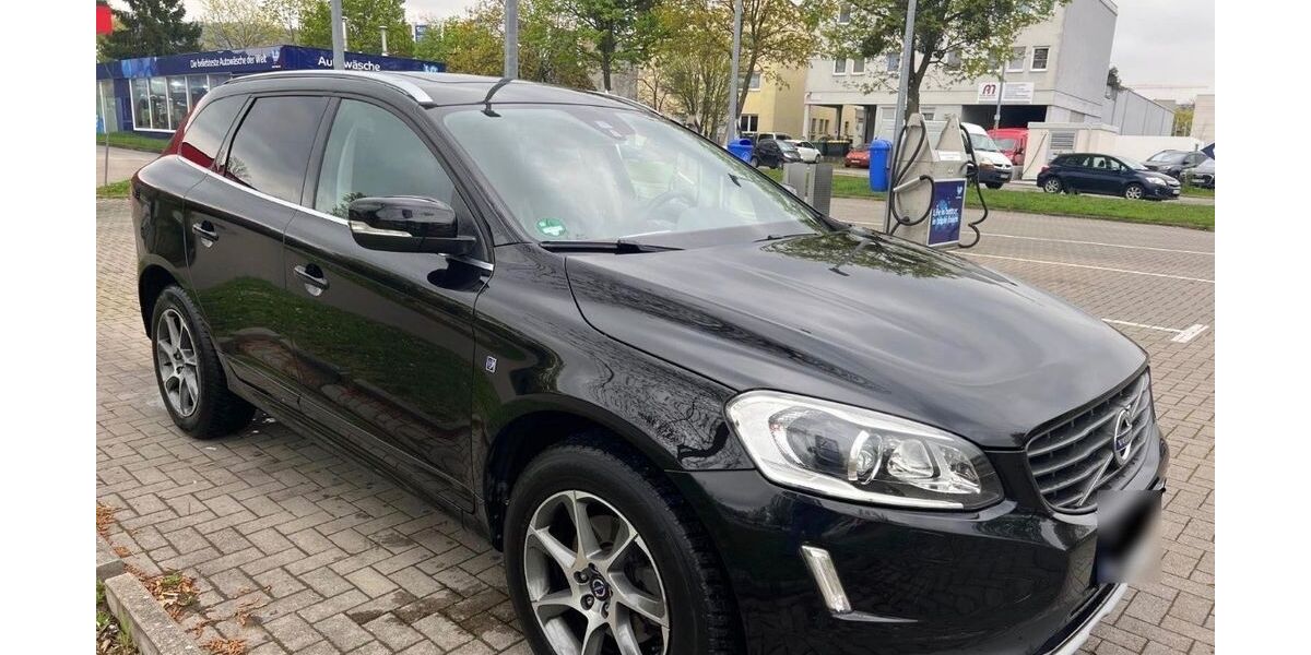 Volvo XC60 187.000 km 13.600 &euro; Stuttgart 70499