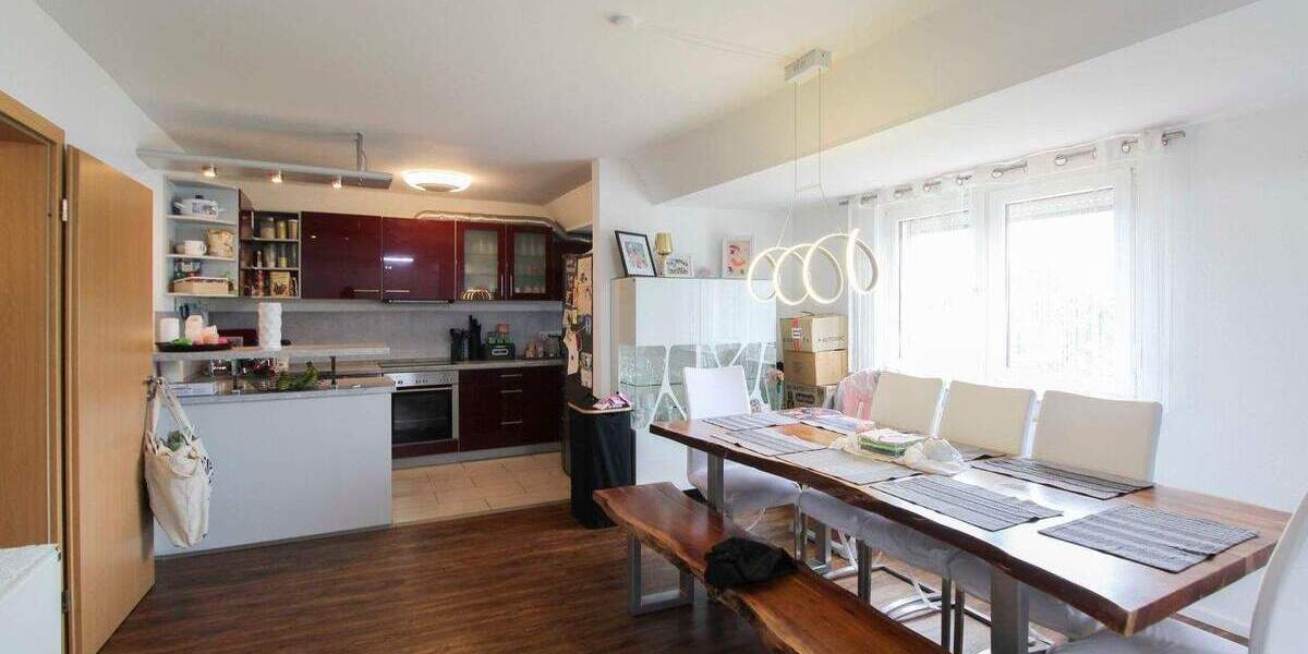 Einfamilienhaus Stuttgart Feuerbach - 3 Zimmer, 310.000&euro; | Angebot:25411207