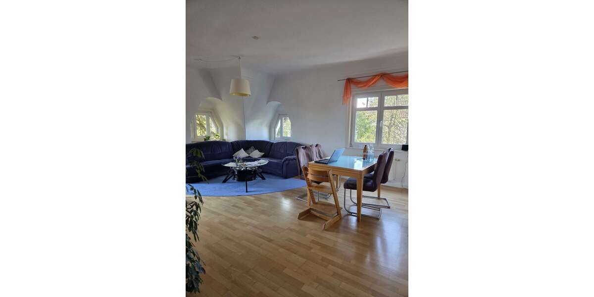 Etagenwohnung Ditzingen - 5.5 Zimmer, 162 m&sup2;, 1.850&euro; | Angebot:26356853
