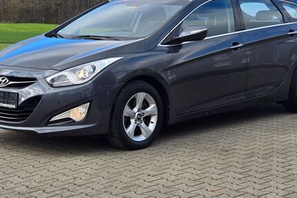Hyundai i40 144.000 km 6.890 &euro; Wiernsheim 75446