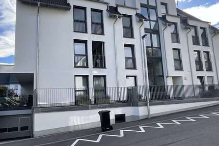 Wohnung Sindelfingen Sindelfingen (Stadt) - 2 Zimmer, 74 m&sup2;, 1.070&euro; | Angebot:27306386