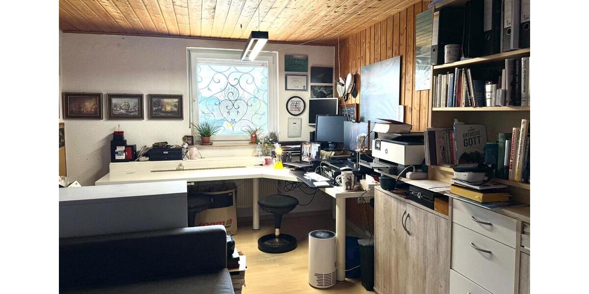 Reihenhaus Nürtingen - 5 Zimmer, 136 m&sup2;, 409.000&euro; | Angebot:26099897