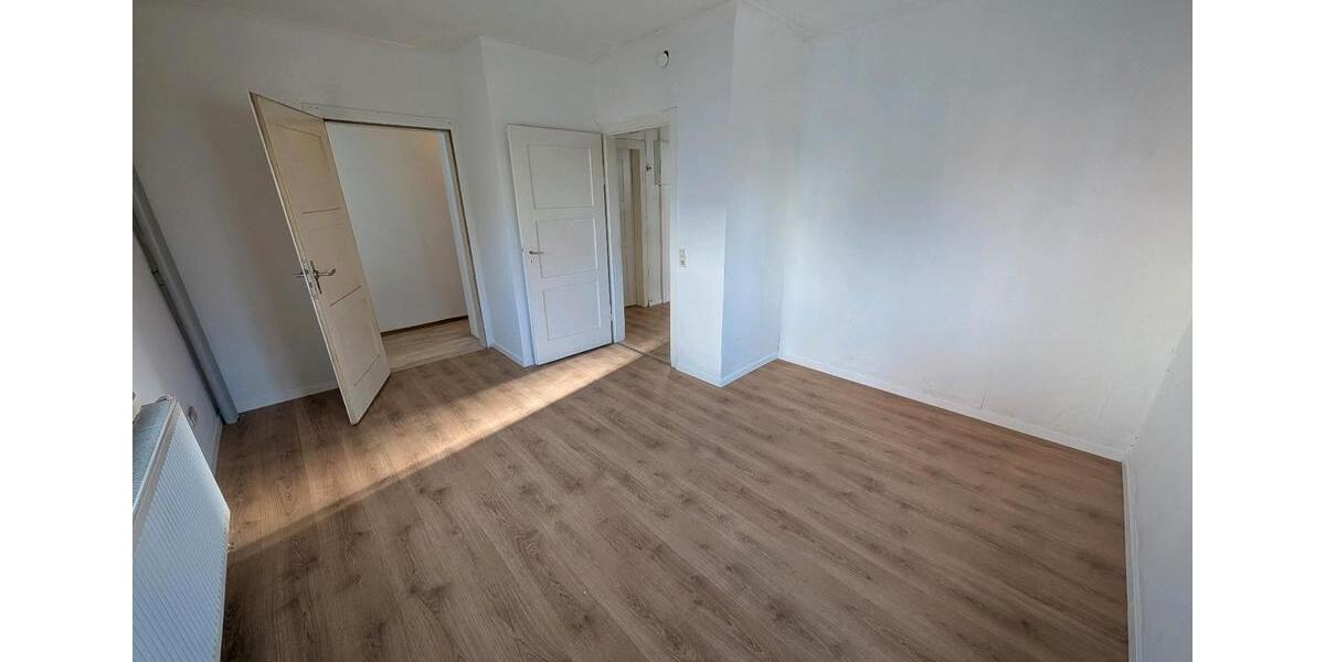 Erdgeschoßwohnung Tamm - 2.5 Zimmer, 60 m&sup2;, 800&euro; | Angebot:25231303