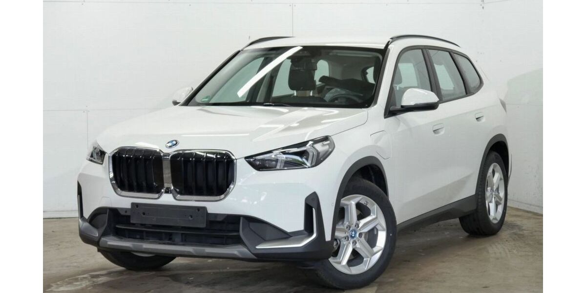 BMW X1 16.800 km 39.880 € Böblingen 71032