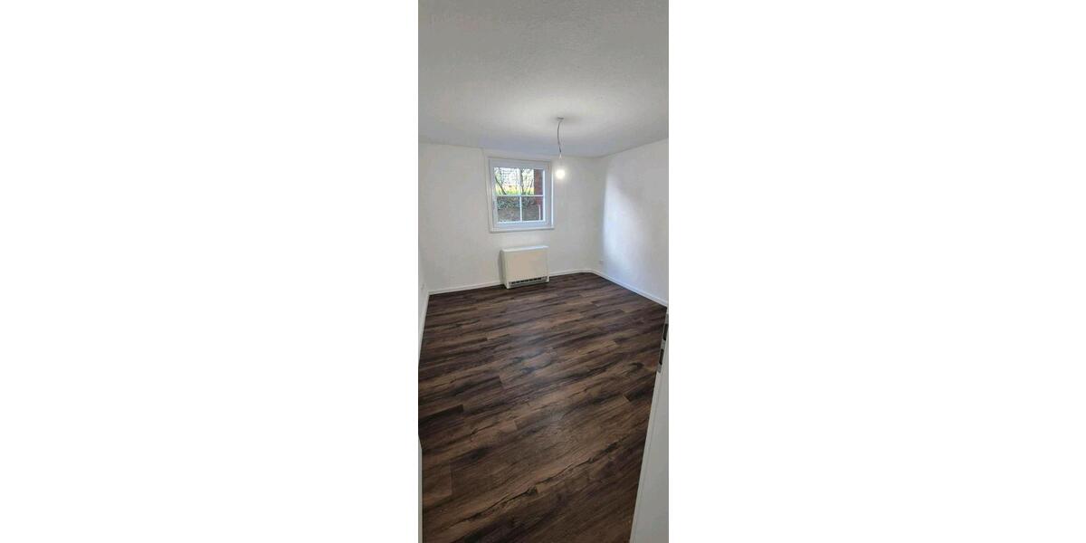 Etagenwohnung Aidlingen - 6 Zimmer, 82 m&sup2;, 1.700&euro; | Angebot:26336086