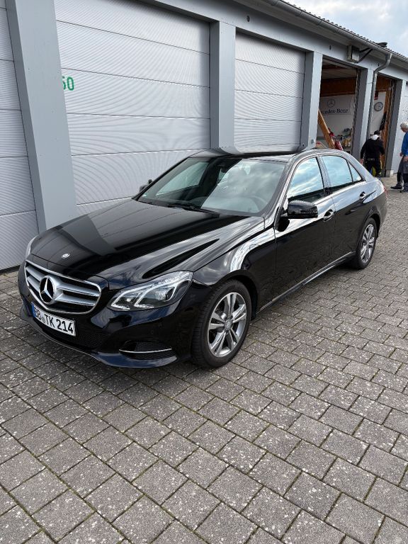 Mercedes-Benz E 220 154.000 km 16.500 € Herrenberg 71083