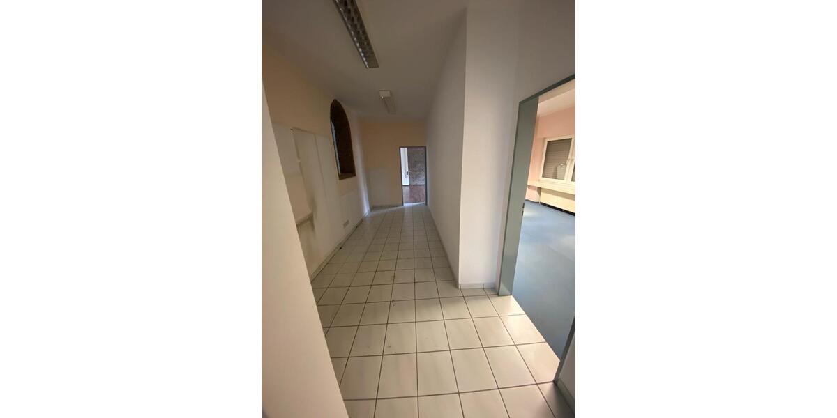 Gewerbeobjekt Tübingen Lustnau - 2.200&euro; | Angebot:24075665