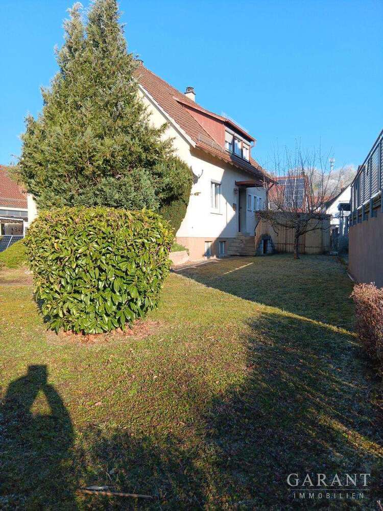 Haus zum Kaufen in Frickenhausen 390.000 € 135 m²