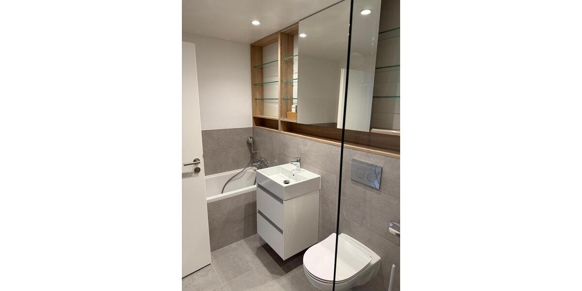 Reihenhaus Ludwigsburg Oßweil - 5.5 Zimmer, 108 m&sup2;, 1.950&euro; | Angebot:25643747