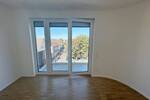 Etagenwohnung Stuttgart Untertürkheim - 3 Zimmer, 108 m&sup2;, 1.990&euro; | Angebot:24027699