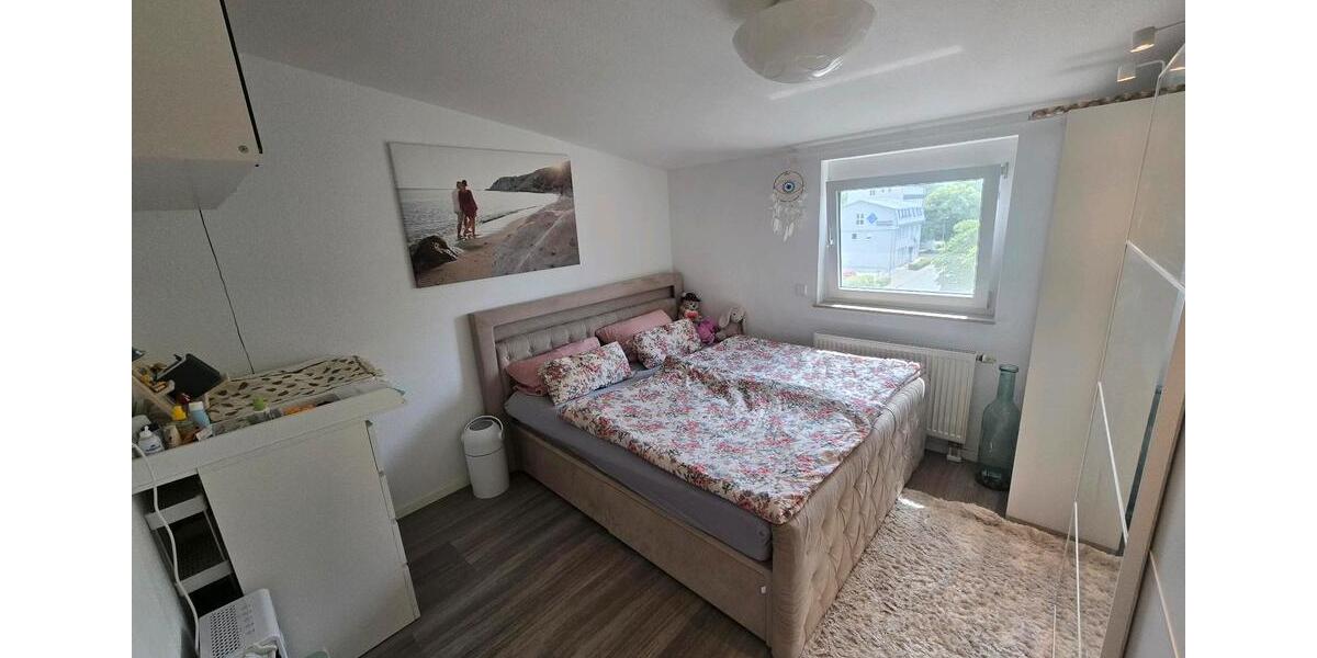 Dachgeschoßwohnung Waiblingen - 2.5 Zimmer, 55 m&sup2;, 245.000&euro; | Angebot:26889082