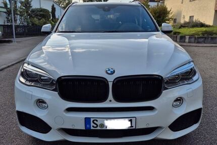 BMW X5 69.000 km 44.000 € Stuttgart 70439