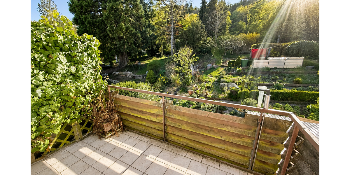 Etagenwohnung Stuttgart Luginsland - 3 Zimmer, 80 m&sup2;, 299.000&euro; | Angebot:26606265