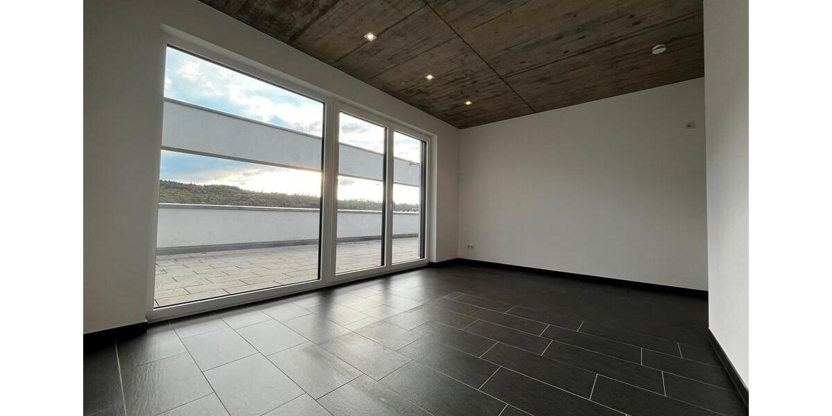 Penthouse Wohnung ca. 130m² mit großer Terrasse in Esslingen zimmer