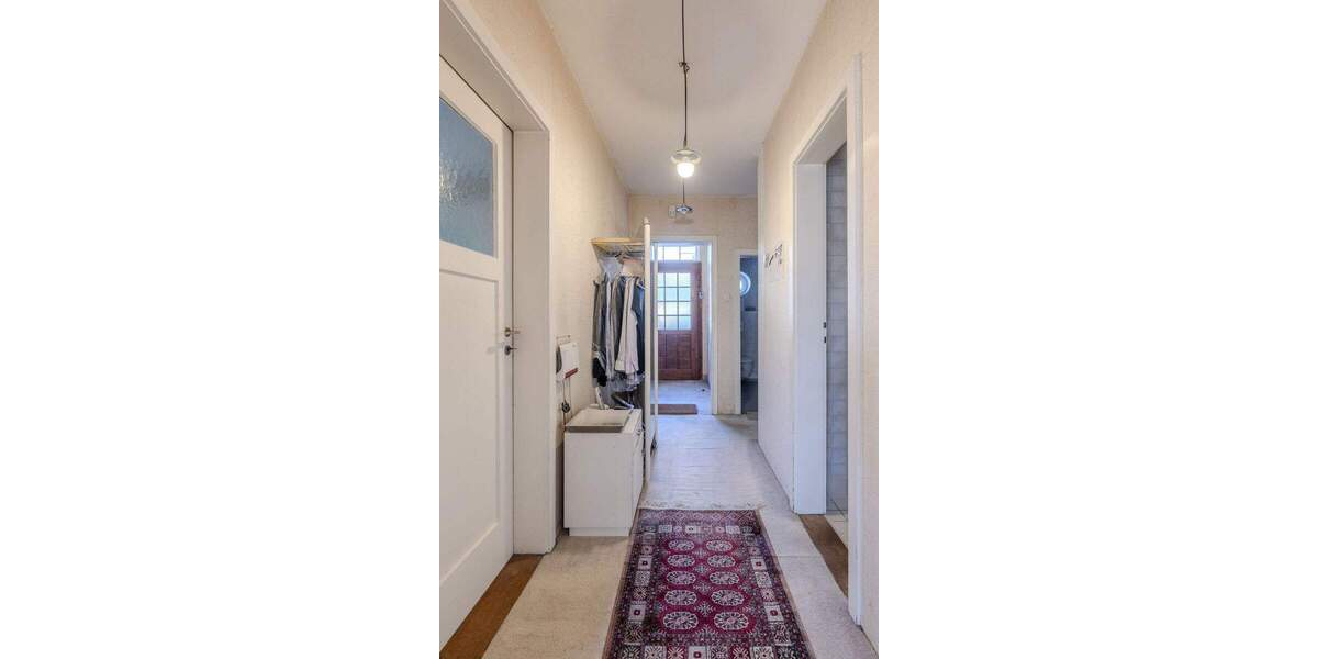 Mehrfamilienhaus, Wohnhaus Stuttgart / Feuerbach Feuerbach - 8 Zimmer, 180 m&sup2;, 795.000&euro; | Angebot:25704035