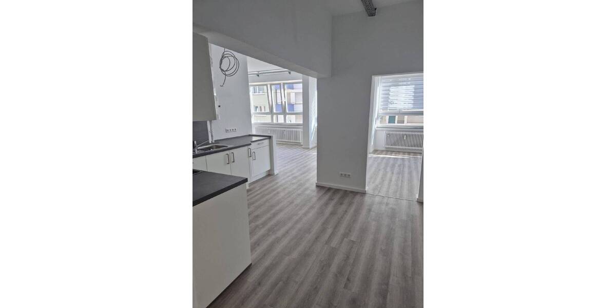 Gewerbeobjekt Stuttgart Ost - 3 Zimmer, 1.800&euro; | Angebot:26472847