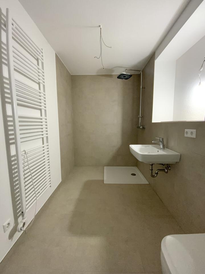 Neubau-Highlight: 3-Zimmer-Wohnung mit EBK und Balkon in Südausrichtung zimmer