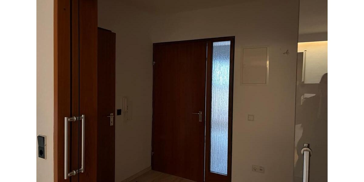 Erdgeschoßwohnung Stuttgart Bopser - 2 Zimmer, 70 m&sup2;, 1.250&euro; | Angebot:24876905