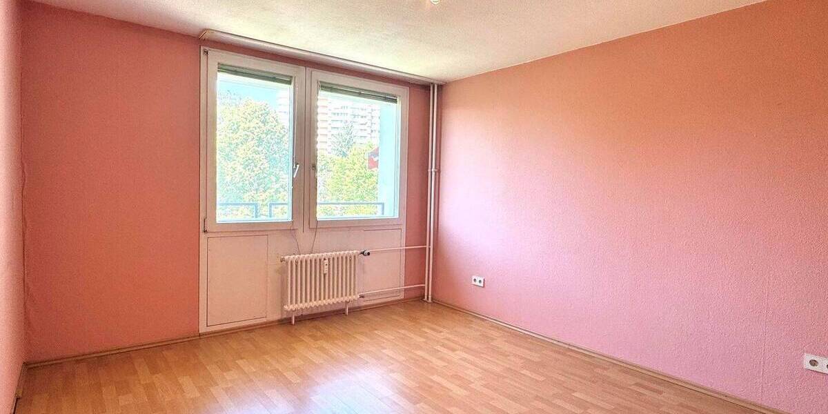 Etagenwohnung Sindelfingen Nord - 3 Zimmer, 86 m&sup2;, 225.000&euro; | Angebot:26844049
