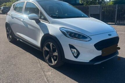 Ford Fiesta 97.096 km 9.000 &euro; Stuttgart 70197