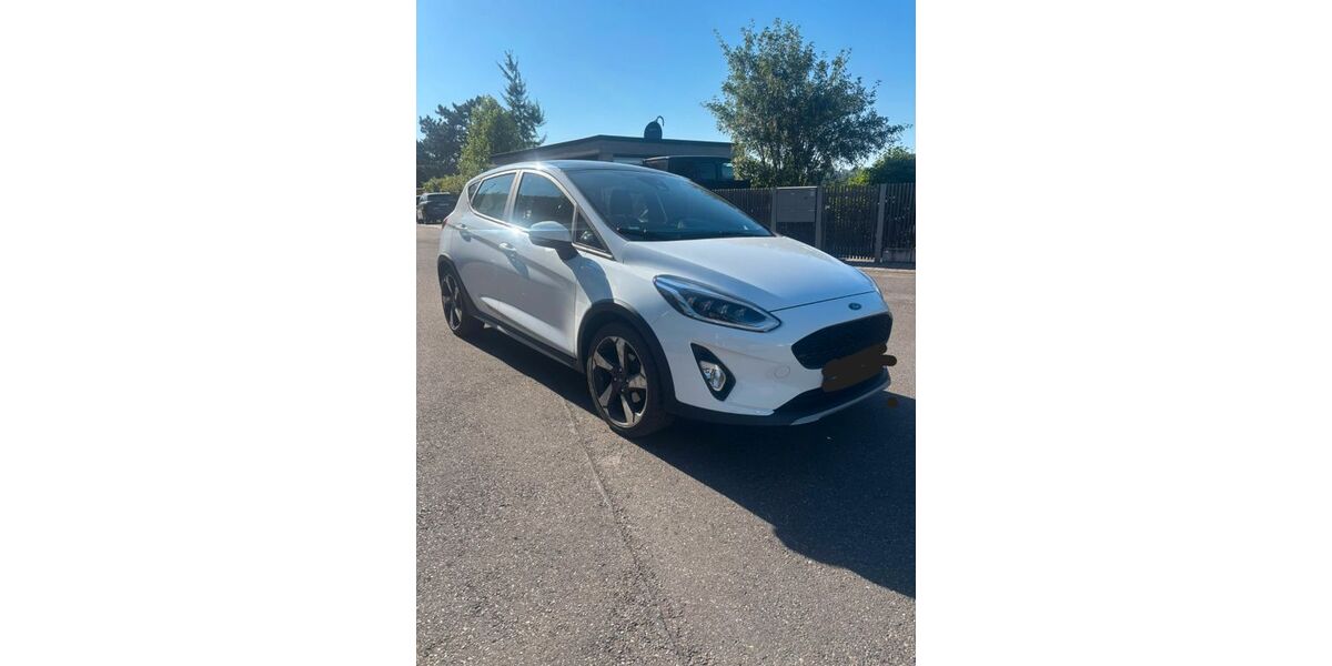 Ford Fiesta 97.096 km 9.000 &euro; Stuttgart 70197