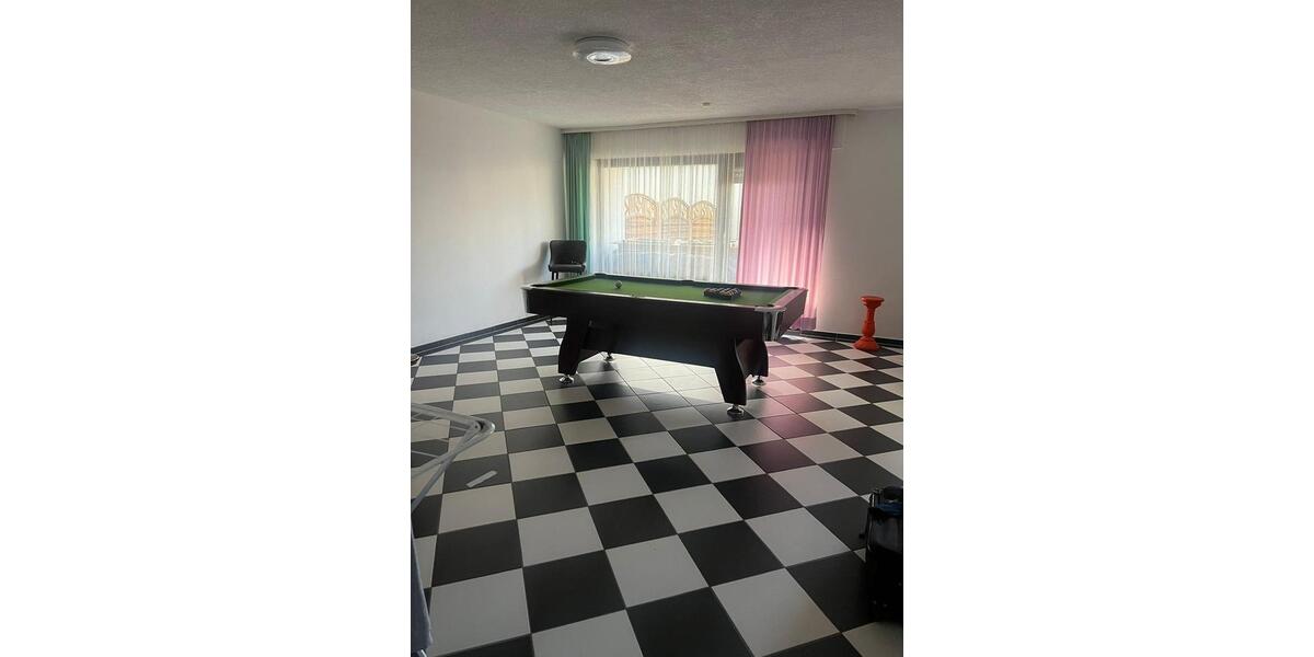 Doppelhaushälfte Nürtingen - 6 Zimmer, 219 m&sup2;, 550.000&euro; | Angebot:26074031