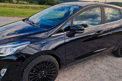 Ford Fiesta 34.000 km 13.820 &euro; Schorndorf 73614