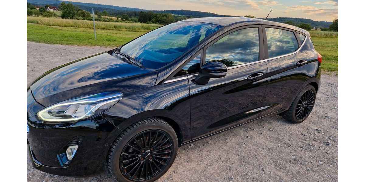 Ford Fiesta 34.000 km 13.820 &euro; Schorndorf 73614