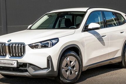 BMW iX1 27.376 km 41.870 € Gerlingen 70839