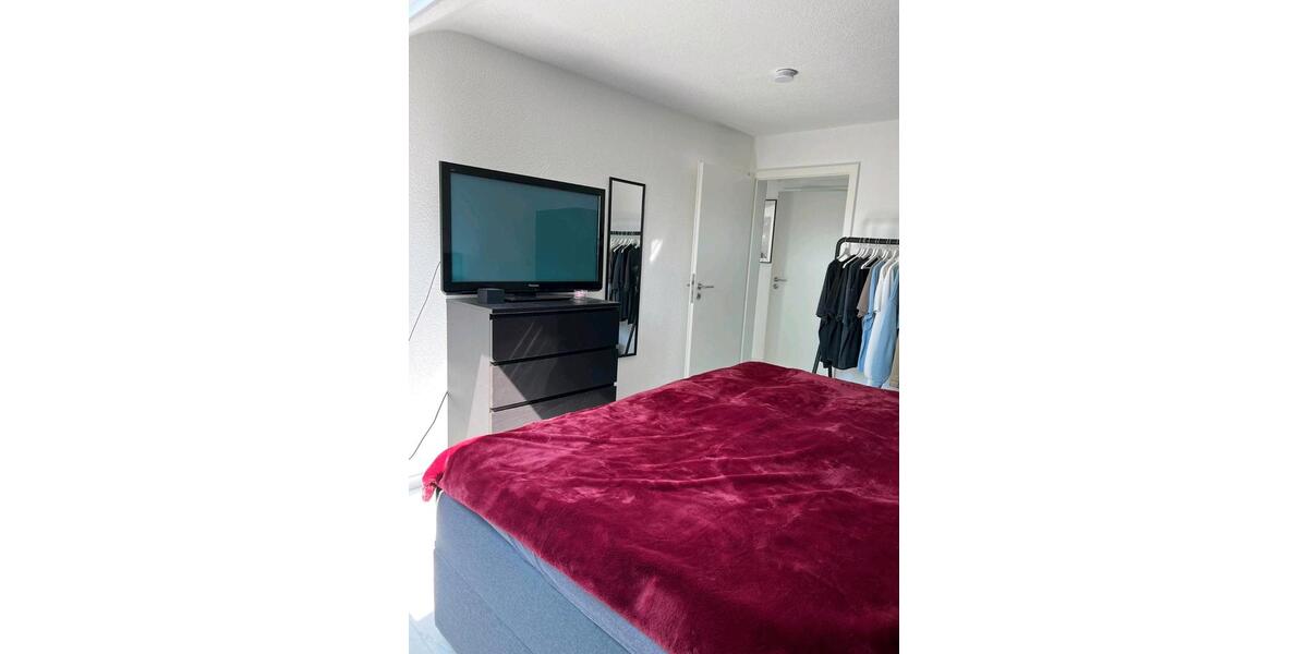 Dachgeschoßwohnung Ditzingen - 2 Zimmer, 42 m&sup2;, 220.000&euro; | Angebot:26408549