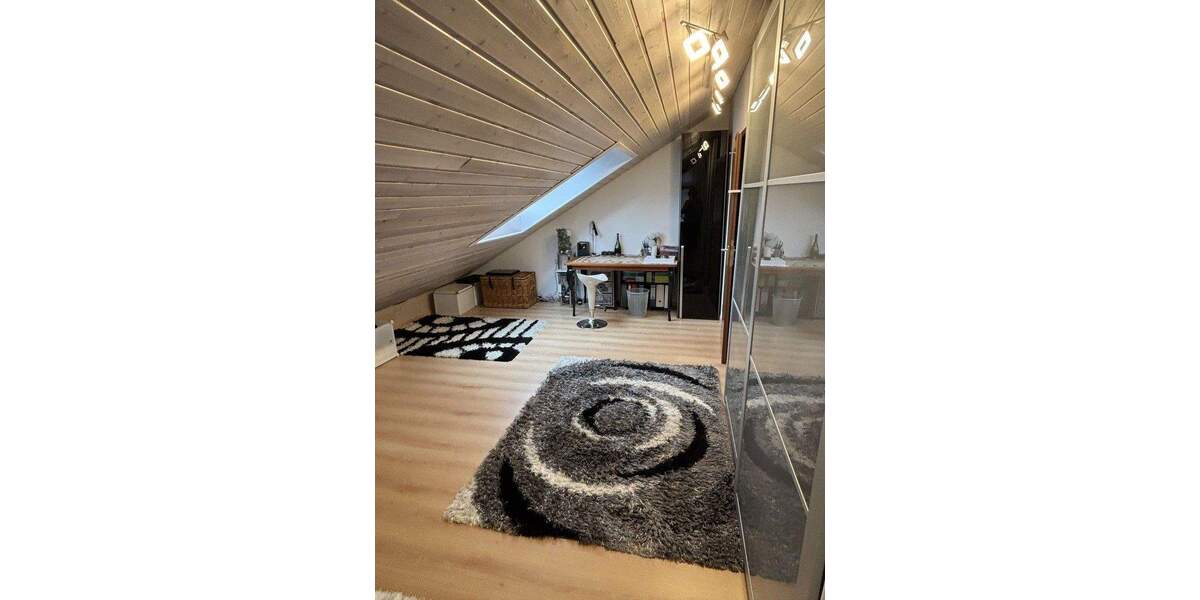 Doppelhaushälfte Böblingen Dagersheim - 7 Zimmer, 190 m&sup2;, 850.000&euro; | Angebot:25272788