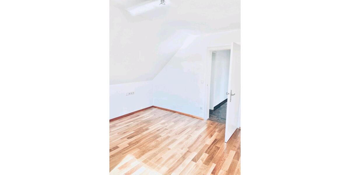 Etagenwohnung Stuttgart Bopser - 2 Zimmer, 70 m&sup2;, 1.250&euro; | Angebot:25392227