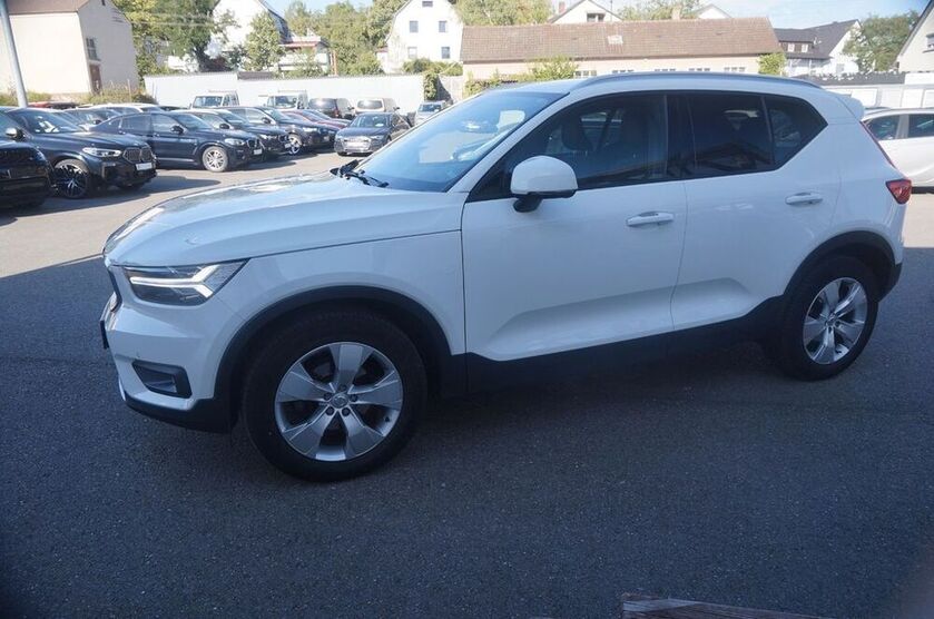 XC40