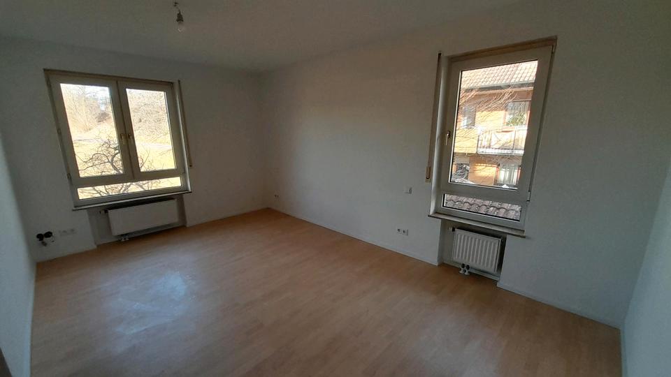 Doppelhaushälfte mit Garten MiedelsbachSchorndorf Randlage 6 zimmer