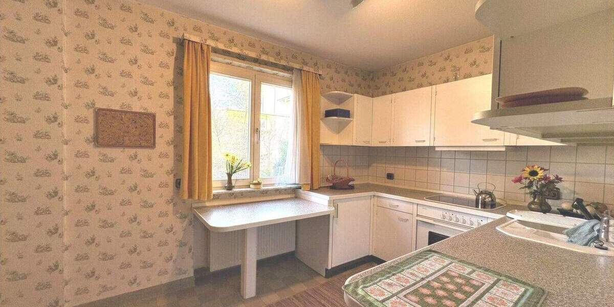 Mehrfamilienhaus, Wohnhaus Stuttgart Kaltental - 8 Zimmer, 200 m&sup2;, 798.000&euro; | Angebot:25662283
