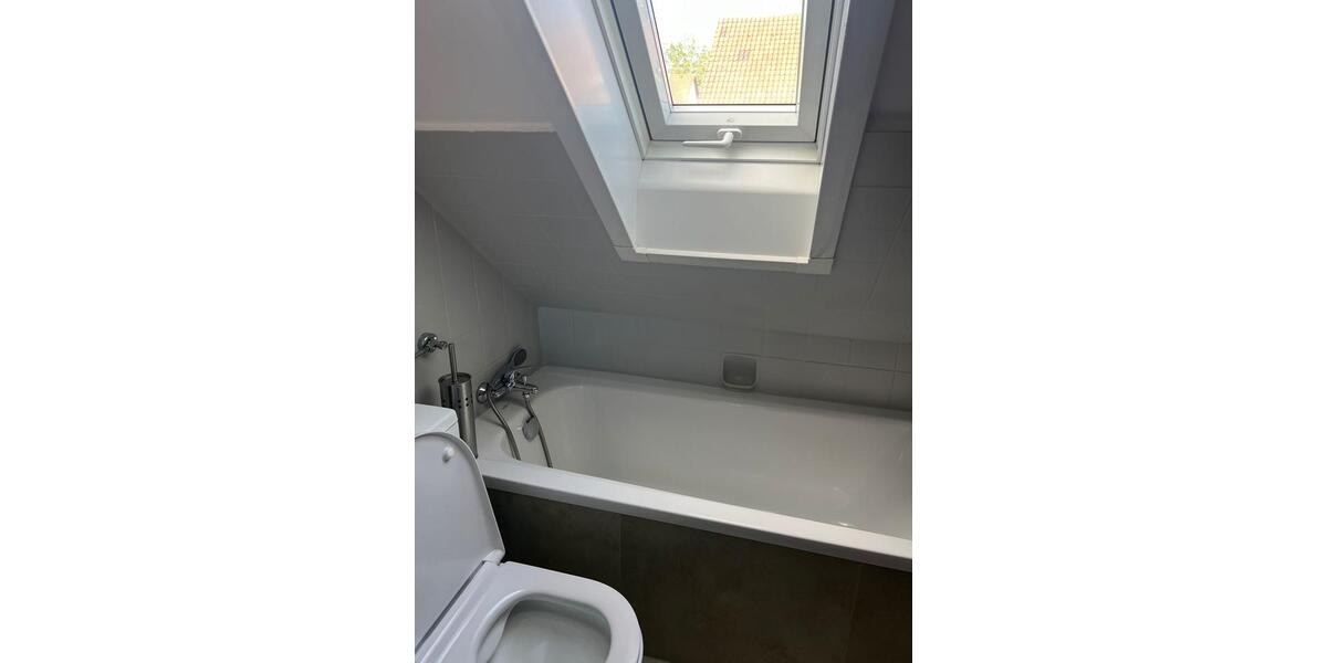 Dachgeschoßwohnung Filderstadt - 2 Zimmer, 50 m&sup2;, 950&euro; | Angebot:26325806