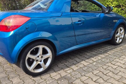 Opel Tigra Twintop 198.000 km 1.100 &euro; Ludwigsburg 71638