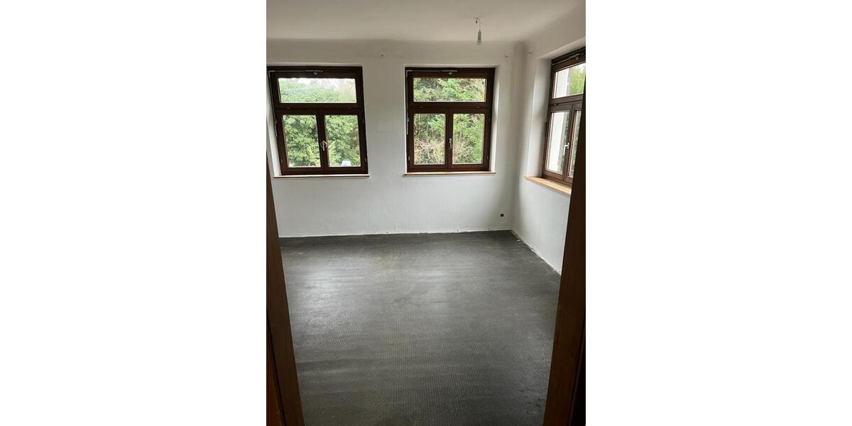 Einfamilienhaus Stuttgart Botnang - 5 Zimmer, 150 m&sup2;, 2.100&euro; | Angebot:24868941