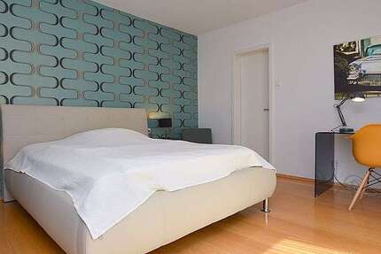 Zimmer Böblingen - 1 Zimmer, 720&euro; | Angebot:26264860