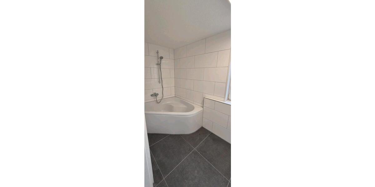 Etagenwohnung Aidlingen - 6 Zimmer, 82 m&sup2;, 1.700&euro; | Angebot:26336086