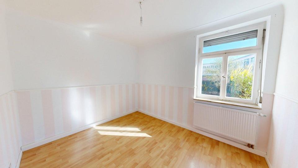 Doppelhaushälfte Stuttgart Feuerbach - 6 Zimmer, 149 m&sup2;, 499.000&euro; | Angebot:26754136