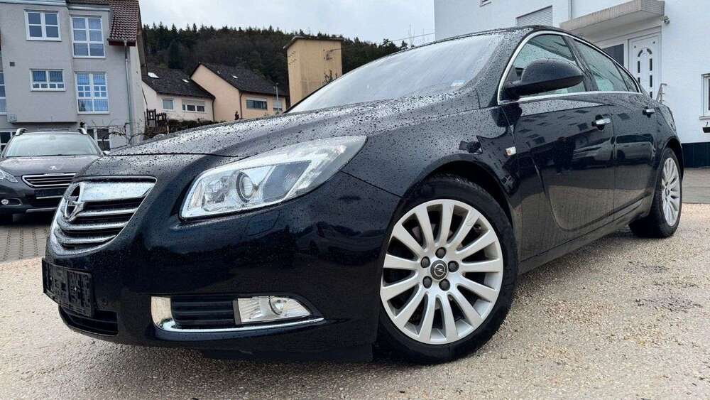 Opel Insignia 199.000 km 5.800 &euro; Stuttgart 70563