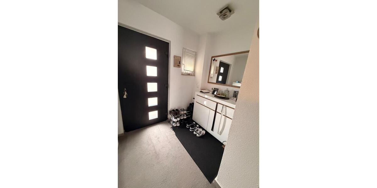 Reihenhaus Stuttgart Hedelfingen - 7 Zimmer, 125 m&sup2;, 750.000&euro; | Angebot:26187006