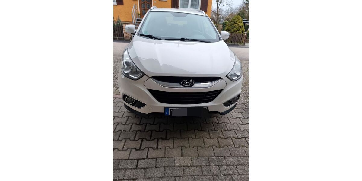 Hyundai ix35 166.000 km 8.250 &euro; Illingen 75428