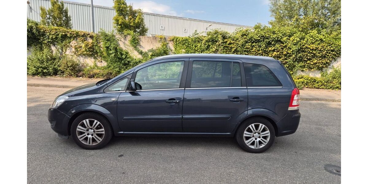 Opel Zafira 194.000 km 3.399 € möglingen 71696