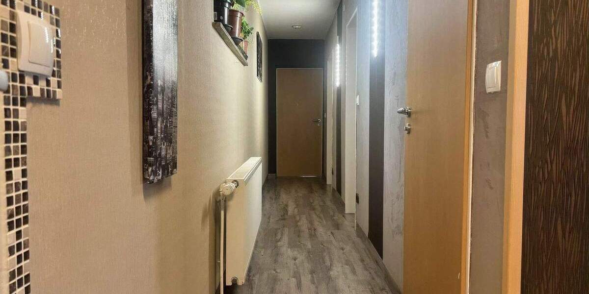 Etagenwohnung Nürtingen - 3 Zimmer, 81 m&sup2;, 305.000&euro; | Angebot:26930726