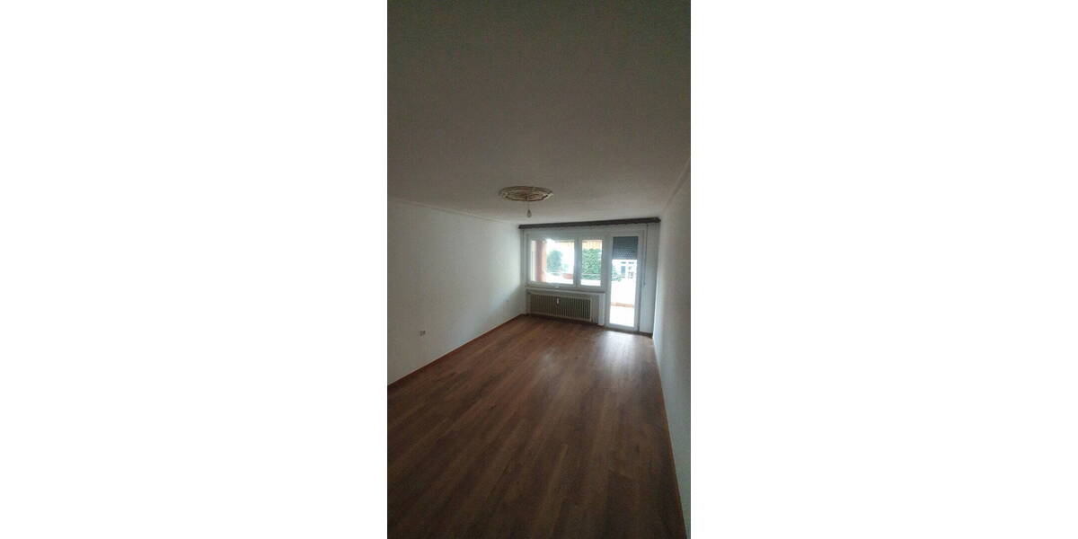 Etagenwohnung Esslingen am Neckar St Bernhardt - 3 Zimmer, 75 m&sup2;, 340.000&euro; | Angebot:26200172